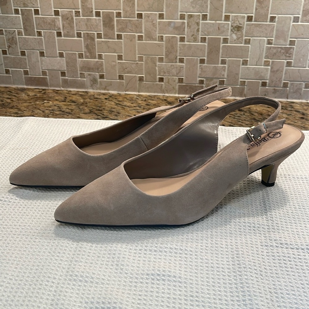Bella Vita suede slingbacks 11W nude